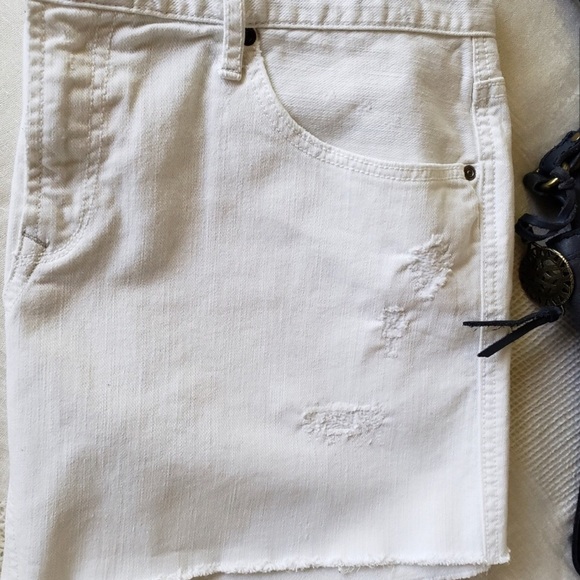 🕊GAP White Mini Skirt🕊 - Picture 6 of 8